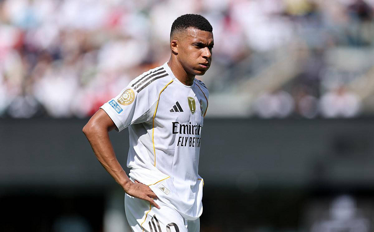 贪婪毁掉了姆巴佩!从足坛宠儿到战术毒瘤的蜕变