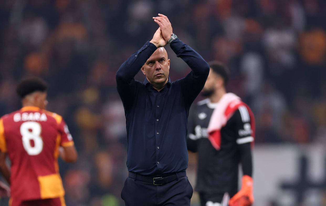 斯洛特称利物浦成绩遭“针对”，点名克洛普言论引热议